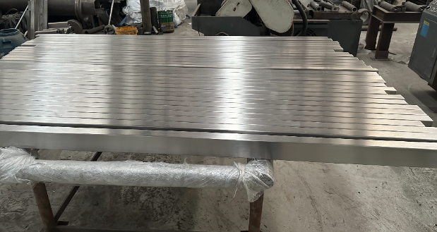 泰安不锈钢无缝方管 